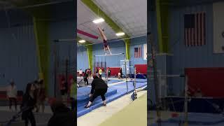 Isabella Kenny - Class of 2025 - Level 10 States - Bars 9.3