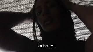 Naomi Sharon - Myrrh (Official Visualizer)