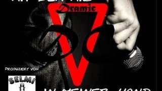 Dramic - Aus Liebe zur Familie