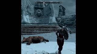 LYDIA, STOP DANCING!!!!!!!  #skyrim #skyrimanniversary  #skyrimae #gaming