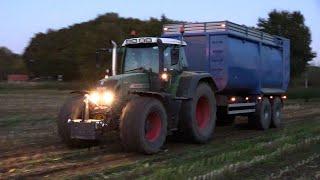 Maïs 2024 | Fendt 820 met brulpijp | Deutz Fahr Warrior 6230 eruit getrokken door de John Deere 7400