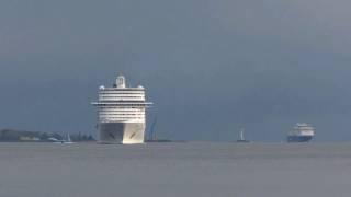 Erstanlauf der MSC Fantasia in Kiel