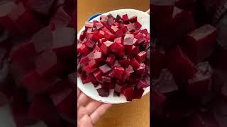 Ее ели, чтобы не заболеть ЧУМОй! А мы сделаем салатик!