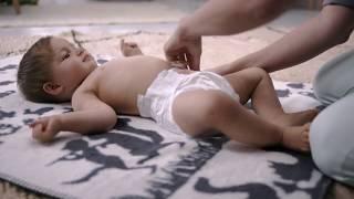 Трусики Pampers  Легко надевать, удобно и сухо играть