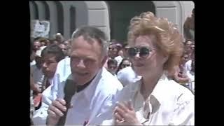 Elizabeth Montgomery and Dick Sargent together in 1992 Grand Marshals