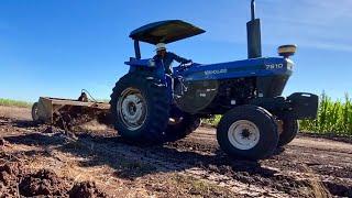 Trabajando con el 7610S  ( Tractor NewHolland )