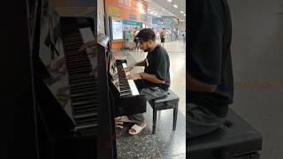 Playing some part of music with Piano Singer Mohit Pandey Harbour Front #pianolove Singapore