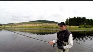 Spey casting lessons near Glasgow with AAPGAI instructor Andrew Toft using a Single handed rod