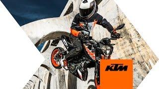 KTM 200 DUKE - Set the street alight | KTM