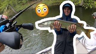 A GIANT MUSKY ATE MY BAIT! (Secret Lake)