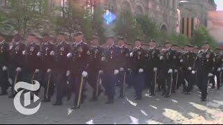 World: Americans on Red Square | The New York Times