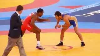 Jordan Burroughs (USA)-Denis Tsargush (Russia)