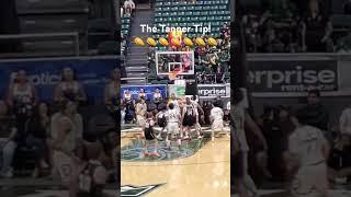 Tanner Christensen First Field Goal Against UCI! #gobows #hawaiibasketball #collegebasketball