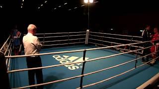 Andreas Prins vs Gabriel Richards - kvartfinal SM boxning 2014