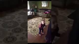 ONE YEAR OLDS DANCING TO TROLLS *so cute*