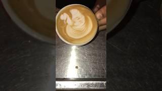 how to make a swan  art tutorial #coffee #tea #latteart #barista #swan #shorts #shortvideo #trend