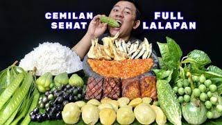 NIKMAT NGALIMED ⁉️ MAKAN JENGKOL MENTAH IKAN ASIN SAMBEL TERASI LALAPAN PARE PETE LEUNCA TAKOKAK