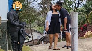 Yang masih jomblo di lar4ng nonton vidio ini!! Prank manusia patung..!!!