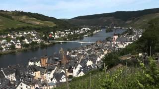 Diverse dorpjes aan de Moezel in de Eifel in Duitsland