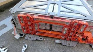 2013 Nissan Leaf battery disassembly part1