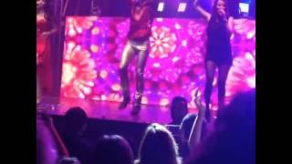 Daniel Arenas en el concierto de Maite Perroni Teatro Metropolitan 2014