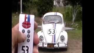 Herbie the love bug fan club, control remoto de 8 channel de mi Herbie.