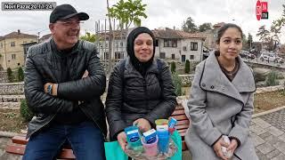 živa istina. Ne prosim,na ovaj način sam sama othranila djecu.U ovom gradu,nisi gladan!