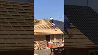 Wooden structure, roof with metal tiles