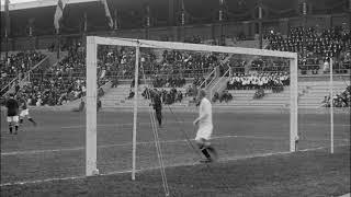 1912 Olympics - Football final (Great Britain - Denmark 4:2)