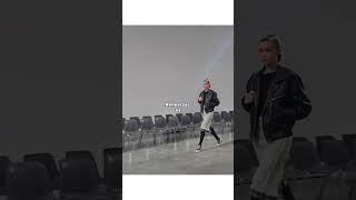 #gigihadid #runway #supermodel #shortvideo #trending #viralvideo #catwalk #fashionshow #fyp #yt