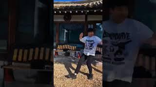 @쩨쩨야누나 따라하려다가 제 2의 숲튽훈된 왓더맨 ㅋㅋㅋㅋ