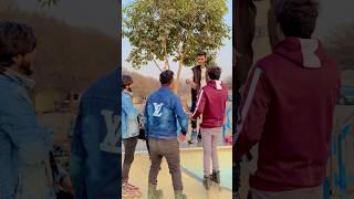 Asa kise ko qm ni smjta hota#viralvideo #shortsvideo #ayazskatingclub #hamzaskater