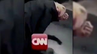 Trump prügelt auf CNN ein - Videomacher sagt "Reine Satire"