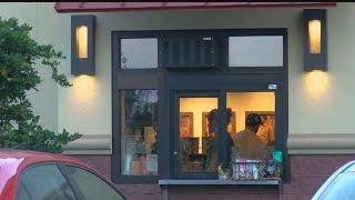 FGCU student robbed at gunpoint at Starbucks