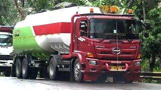 JOSS !!! TRUCK TRAILER TANGKI TRONTON HINO 500 UD QUESTER ISUZU GIGA FUSO FIGHTER MERCEDES-BENZ AXOR