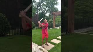 Mariano Rivera makes his childhood bat from Panama