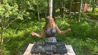 Deep Melodic Anjunadeep House Mix 2023 I DITW8 I Daniella Bjarnhof I Chill Summer Mix