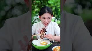 宇姐时来运转！居然吃到了脆皮五花肉！ #food #吃播 #mukbang #农村