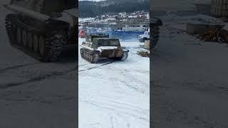 Вася танкист***