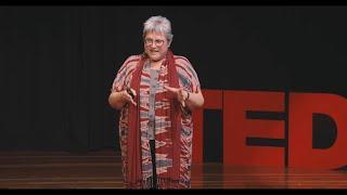 Uplifting Refugee Women through Fashion and Connection | Helen ALTSHUL | TEDxKitisuru