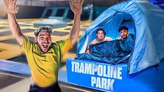 DORMIR DANS UN TRAMPOLINE PARK GÉANT ! (c'est génial)