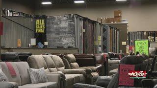 Steinberg's Furniture owners retiring after 20 years