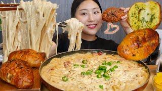 MUKBANG) 치즈 크림파스타 소금빵 먹방 꾸덕 찐득 다 해먹어요 Cheesy cream pasta with salted butter rolls asmr eating