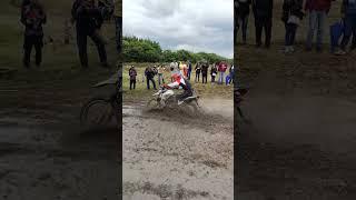 Motos salvajes La pasión por el enduro en terrenos imposibles - edwardburgos2008