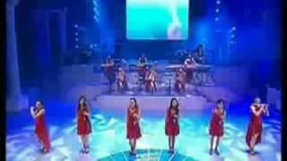 12 Girls Band - Clouds Of The Sky