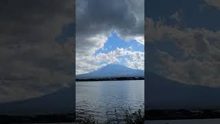 Drove past the best spot to see Mt Fuji without the crowds*hot tip:Cottage Towaga parking lot #japan