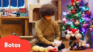 Botos: The Secret Lives of Cats | Botos and friends celebrate Christmas together.| Full Episode