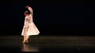 Mountian International Dance Company (2010) - "Lapty (Magic shoes)" dance