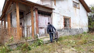 After Being Fired, Man Leaving City Renovation His Ancestral Old House and Lives a New Life