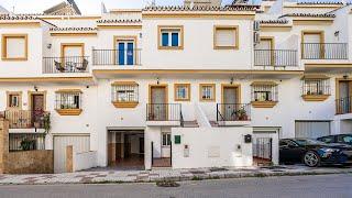 Spacious townhouse in Estepona in few steps from amenities!